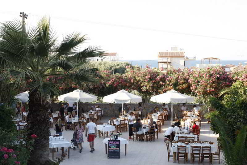 Langley Resort Almirida Bay Bagian luar foto